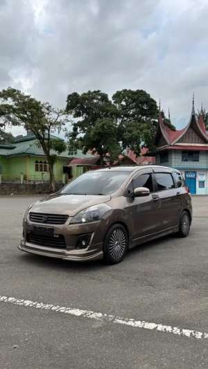 Jual bekas Menjual Mobil Ertiga 2013,lokasi di Pasaman Kab.