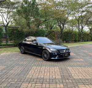 Jual bekas Merc Benz C200 EQ Boost 2019,lokasi di Jakarta Selatan
