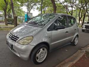Jual bekas Mercedes-Benz A140 2001 Bensin,lokasi di Jakarta Barat