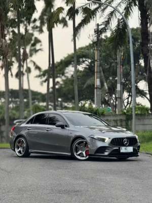Jual bekas Mercedes Benz A35 AMG 2.0 4Matic Sedan V177 2022,lokasi di Surabaya Kota