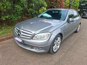 Jual bekas Mercedes-Benz C200 2011 Bensin,lokasi di Tangerang Kota