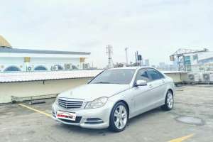 Jual bekas Mercedes Benz C200 Avantagrde Tahun 2013 Automatic Abu abu metalik,lokasi di Bekasi Kota