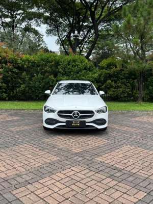 Jual bekas Mercedes Benz C200 Avantgarde 2023,lokasi di Tangerang Selatan Kota