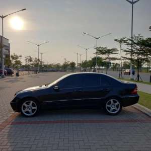 Jual bekas Mercedes-Benz C240 2003 Bensin,lokasi di Jakarta Utara