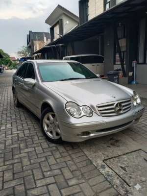 Jual bekas Mercedes-Benz C240 2003 Bensin,lokasi di Tangerang Selatan Kota