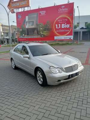Jual bekas Mercedes Benz C240 2006 like new car condition,lokasi di Jakarta Timur