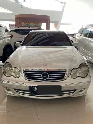 Jual bekas Mercedes Benz C240 Elegance,lokasi di Medan Kota