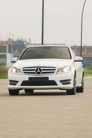 Jual bekas Mercedes Benz C250 AMG Plus 2014,lokasi di Jakarta Selatan