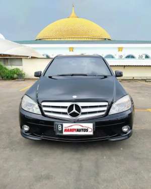Jual bekas Mercedes Benz C250 Avantgarde CGI Tahun 2011 Automatic Hitam metalik,lokasi di Bekasi Kota