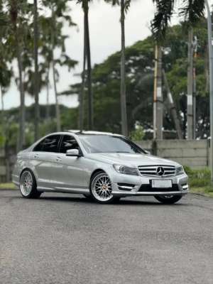 Jual bekas Mercedes Benz C250 CGI AMG Plus W204 2014 Final Edition,lokasi di Surabaya Kota