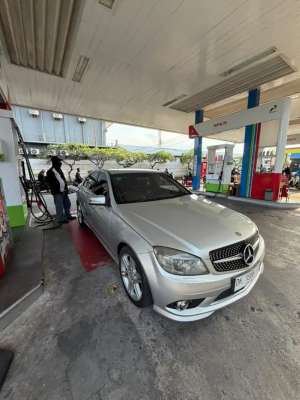 Jual bekas Mercedes Benz C280 AMG V6 Engine With Sport Mode,lokasi di Kab. Badung