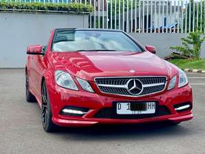 Jual bekas Mercedes-Benz E-Class E250Merah,lokasi di Jakarta DKI
