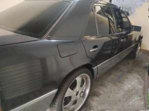 Jual bekas Mercedes-Benz E230 1992 Bensin,lokasi di Jakarta Selatan