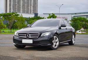 Jual bekas Mercedes Benz E250 Avantgarde W213 2018 Hitam Promo DP Ringan Best Buy,lokasi di Jakarta Selatan