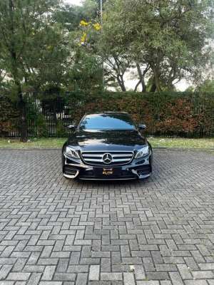 Jual bekas Mercedes Benz E300 AMG 2017,lokasi di Tangerang Kota