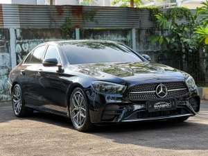 Jual bekas Mercedes Benz E300 AMG Final Edition 2022 43rb Miles No minus,lokasi di Jakarta Barat