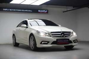 Jual bekas Mercedes benz E350 2010 C207GOOD CONDITIONLOW ODO,lokasi di Tangerang Selatan Kota