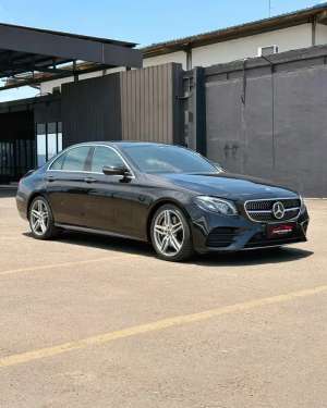 Jual bekas Mercedes benz E350 AMG EQ Boost 2021 final edition,lokasi di Jakarta Utara