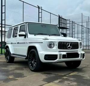 Jual bekas Mercedes Benz G400D AMG 3.0 Diesel 2023 White KM 4rb Antikk Like New,lokasi di Jakarta Timur