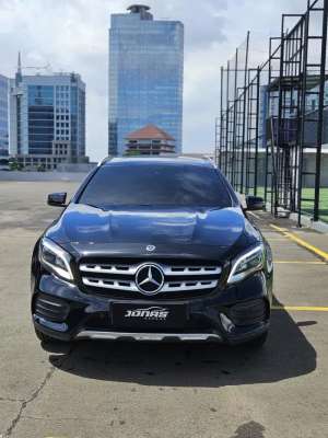Jual bekas Mercedes-Benz GLA200 2018 Bensin,lokasi di Jakarta Utara