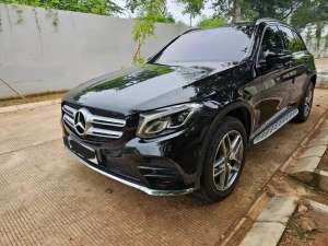 Jual bekas Mercedes Benz GLC 200 AMG Line Black,lokasi di Bekasi Kota