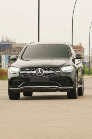 Jual bekas Mercedes Benz GLC200 AMG Facelift 2020,lokasi di Jakarta Utara