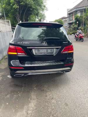 mercedes benz Gle 250d , 2016 lokasi di Jakarta Barat, tersedia melalui melalui situs Olx