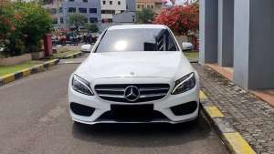 Jual bekas Mercedes Benz Mercy C200 C 200 W205 CKD AMG Line 2018 Like New Low KM,lokasi di Jakarta Utara