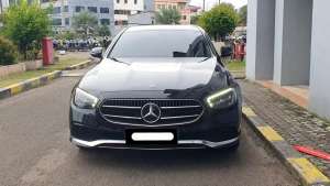 Jual bekas Mercedes benz mercy e200 avantgarde line 2022 hitam,lokasi di  ,Jakarta Utara
