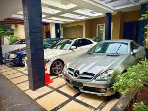 Jual bekas Mercedes Benz SLK 200 thn 2009 Mint Condition,lokasi di Jakarta Timur