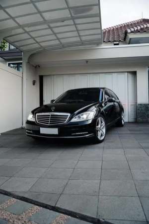 Jual bekas Mercedes Benz W221 S500 2012,lokasi di Jakarta Selatan