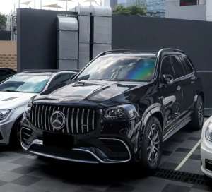Jual bekas Mercedes GLS63 AMG 4.0L V8 2023 KM 2rb Like New Perfect Condition.,lokasi di Jakarta Timur