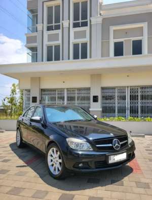 Jual bekas Mercedes W204 C200 Kompressor 08,lokasi di Bandung Kota