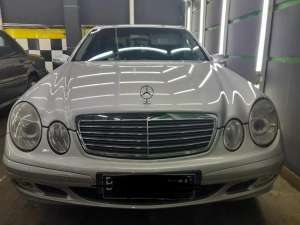 Jual bekas Mercedez Benz E200,lokasi di Jakarta Selatan