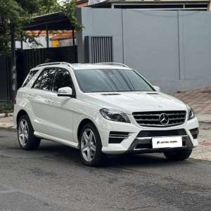 Jual bekas MERCEDEZ BENZ ML400 20162015 Matic Bagus Murah Kredit Bekas,lokasi di Sidoarjo  Kab.