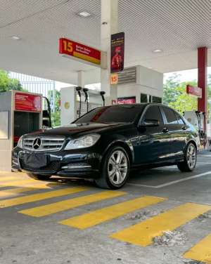 Jual bekas Mercy C200 2013 facelift,lokasi di Jakarta Timur