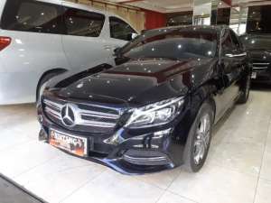 Jual bekas MERCY C200 AT 2014 FACELIFT KM RENDAHMODEL THN 2015 BINTANG MOTOR,lokasi di  