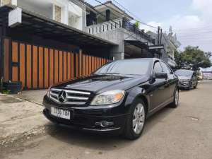 Jual bekas Mercy C200 CGI W204 2011,lokasi di Jakarta Selatan