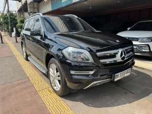 Jual bekas Mercy GL400 th2015 AT siap pakai no mallfunction,lokasi di Jakarta Timur