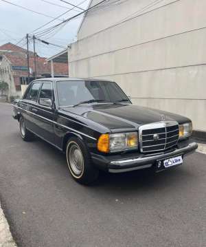 Jual bekas Mercy Tiger 280e Tahun 1984 Automatic Asli,lokasi di Bandung Kota