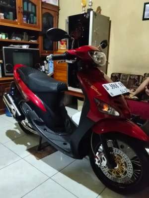Jual bekas Mio 2008 5TL asli merah original,lokasi di  ,Bandung Kota