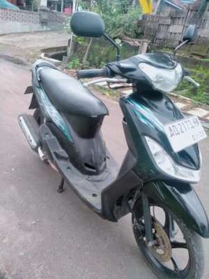 Jual bekas Mio 2009 mesin bagus body mulus ex cewek,lokasi di  ,Sukoharjo Kab.