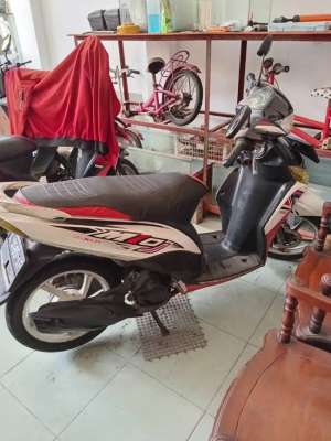 Jual bekas Mio J 2012 Surat lengkap,lokasi di Surabaya Kota
