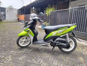 Jual bekas MIO J 2013 MODEL BEAT INJECT IRIT MURAH PROMO,lokasi di Malang Kota