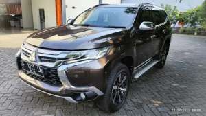 Jual bekas Mits. Pajero Dakar Ultimate 4x2 At,lokasi di Bekasi Kota