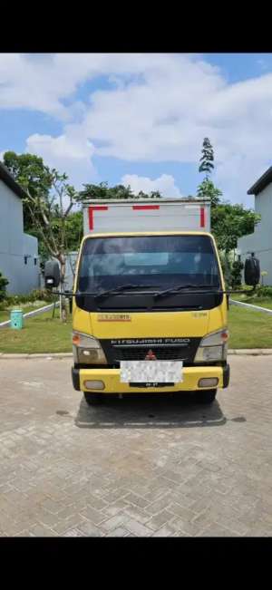 Jual bekas Mitsubhisi Colt Diesel FE 71 Engkel,lokasi di Kubu Raya Kab.