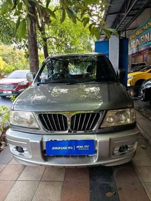 Jual bekas MITSUBISHI 2003 KUDA GRANDIA 2.0 MT ABUJL.RAYA JEMURSARI MOBIL 1717,lokasi di Surabaya Kota