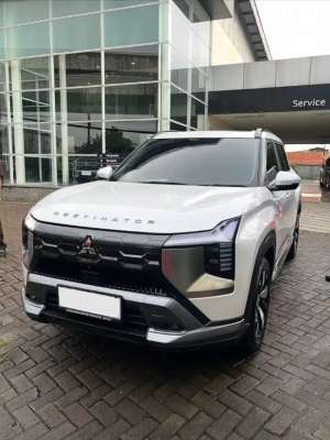 Jual bekas Mitsubishi Destinator Ultimate Premium cvt thn 2025 unit istimewa,lokasi di Jakarta Utara