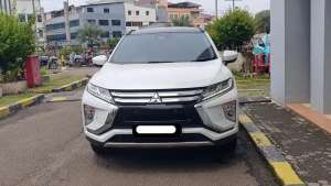 Jual bekas Mitsubishi eclipse cross ultimate turbo 2019 putih pajak panjang,lokasi di  ,Jakarta Selatan