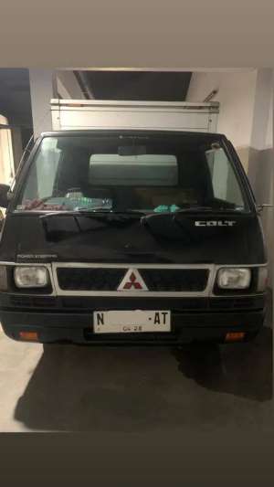 Jual bekas MITSUBISHI L300 BOX 2013,lokasi di  ,Malang Kab.